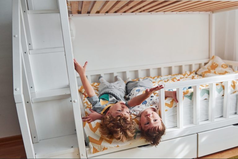 Maximize Your Space with Stylish and Functional Kids Bunk Bed: Sleep and Save